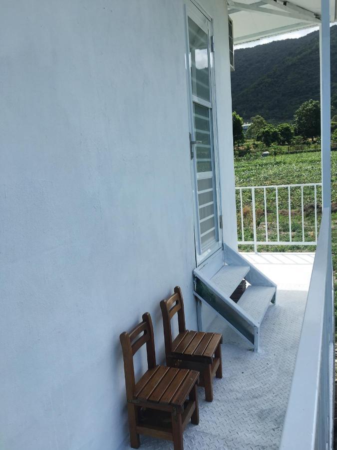 Back To Real Hostel Taitung ภายนอก รูปภาพ