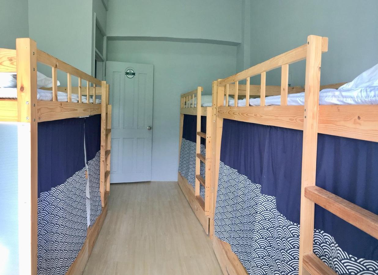 Back To Real Hostel Taitung ภายนอก รูปภาพ